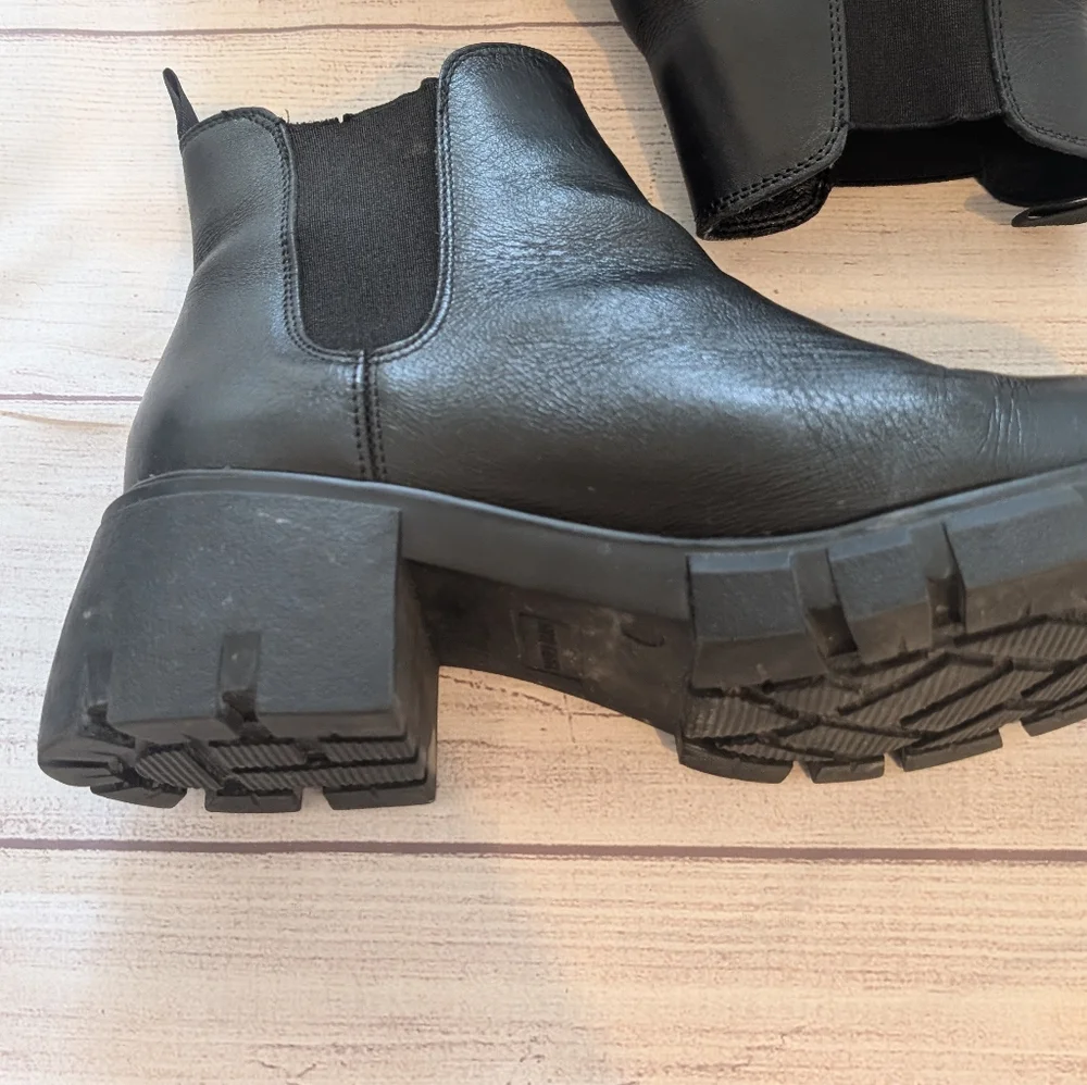 Steve Madden Y2K Black Howler Boots. Size 9.5 - Picture 2 of 12